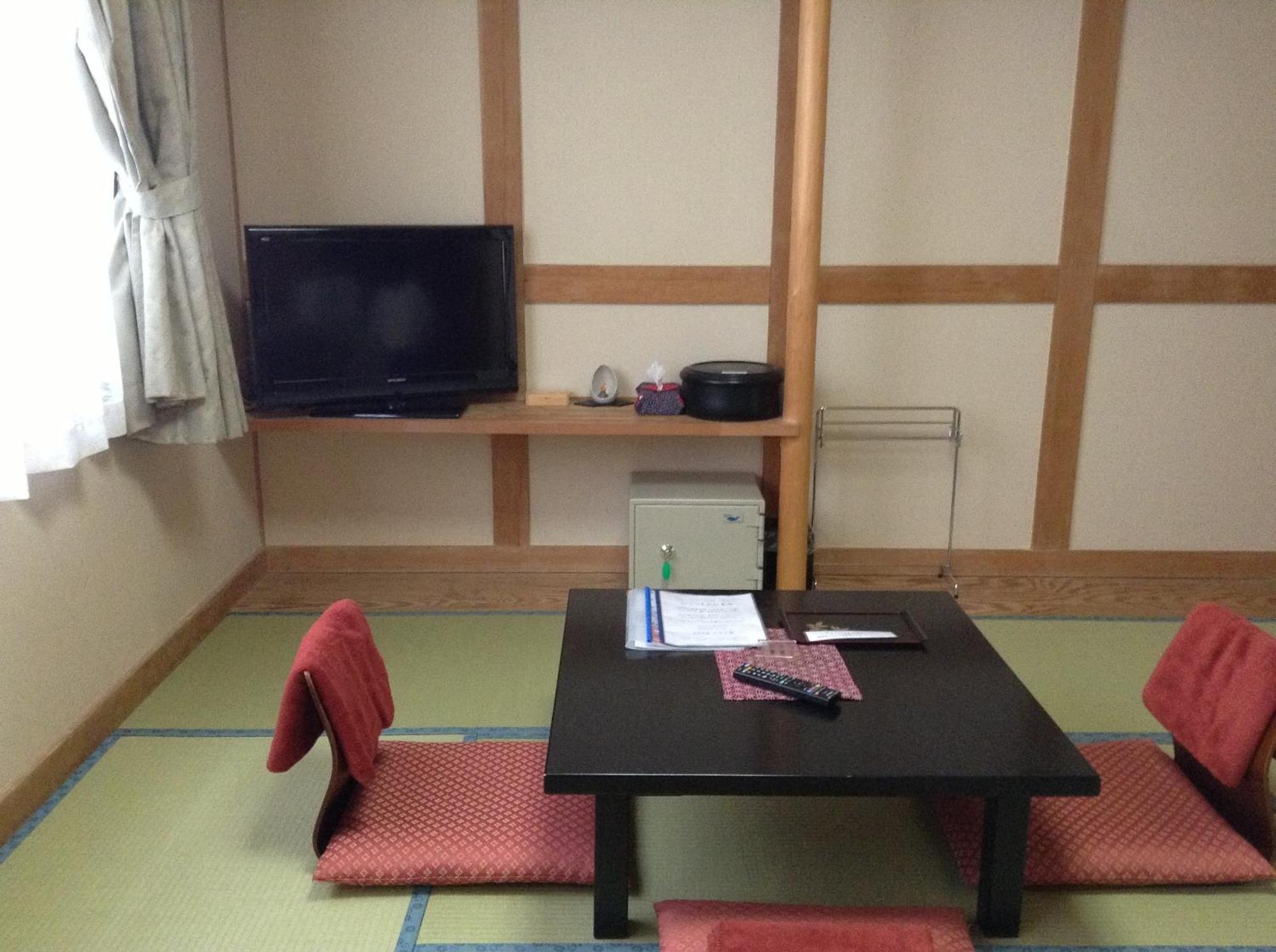 Minamiya 山とねこと遊ぶ宿 みなみ家 Hakuba Bilik gambar